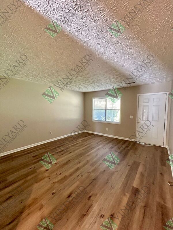 Building Photo - 166 Kimberly Way SW