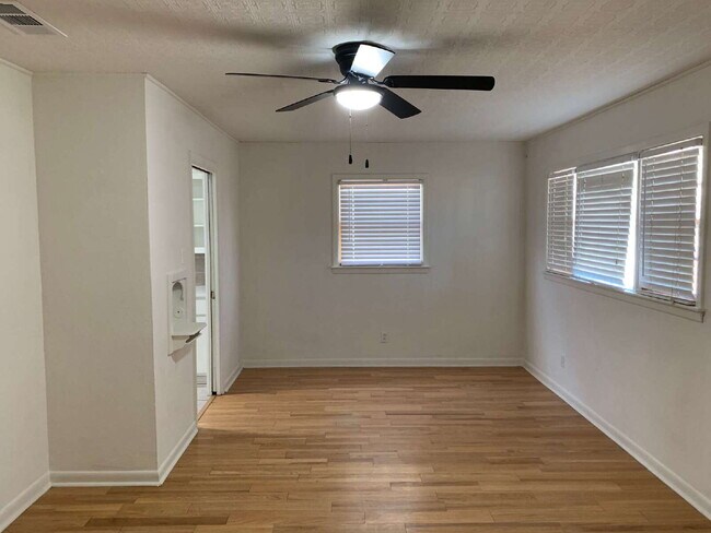 Foto del edificio - Recently Renovated Home Near Texas Tech Un...