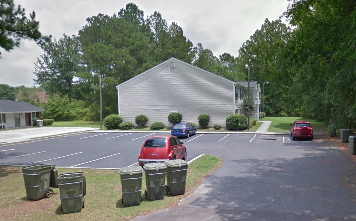 233 Pecan Drive Unit G, Hartsville, SC 29550 Apartments in Hartsville