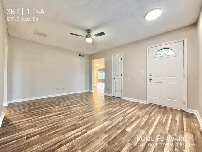 Building Photo - 525 Grama Dr