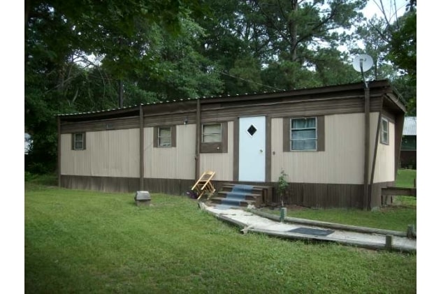 Building Photo - 300 Beauty Shop Rd