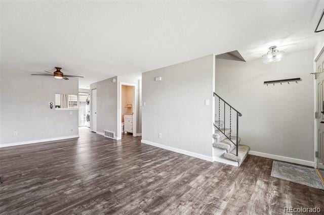 Building Photo - 374 Gladiola St