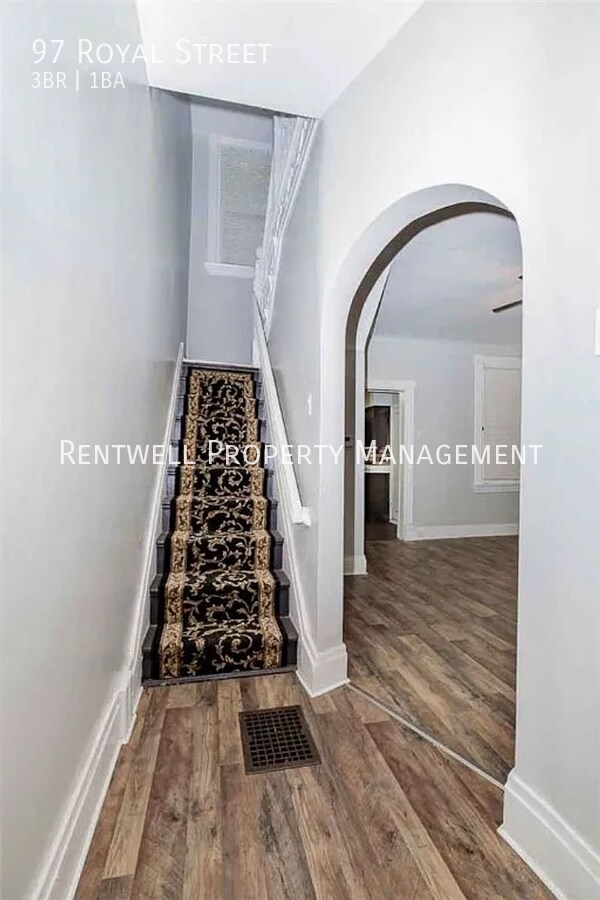 Foto del edificio - 97 Royal St