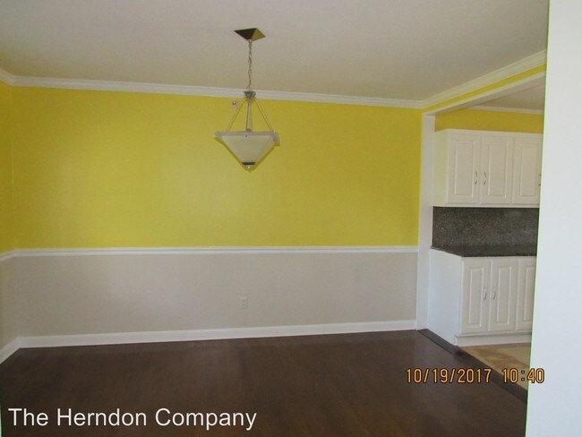 Building Photo - 3 br, 2 bath House - 2205 Slater Street