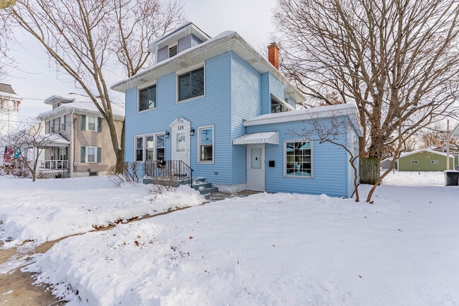 Foto del edificio - 125 S Main St