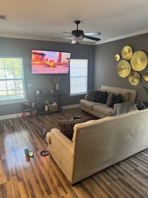 Foto del edificio - 396 Alcott Cir