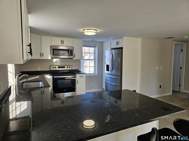 Foto del edificio - 151 E Main St