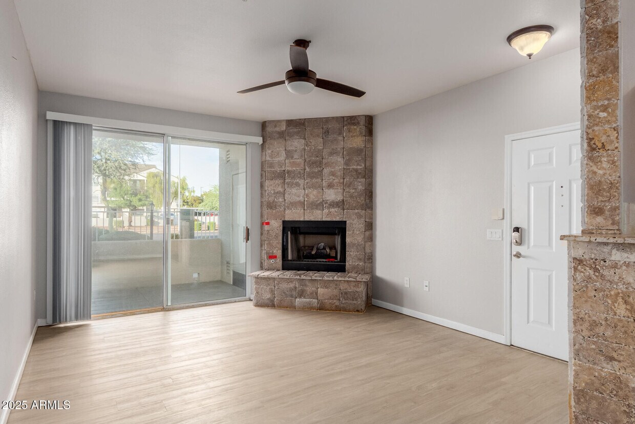 Foto principal - 2929 W Yorkshire Dr