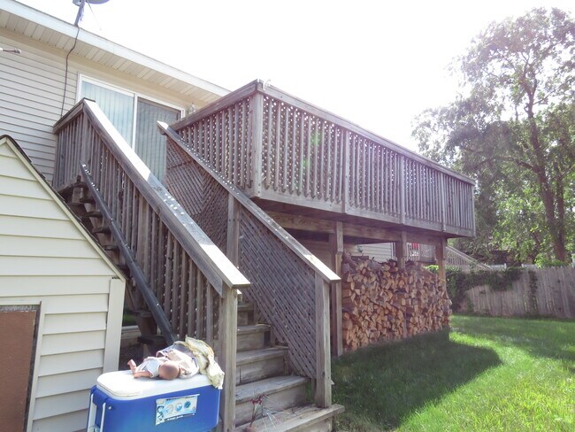 Foto del edificio - 1233 2nd St NE