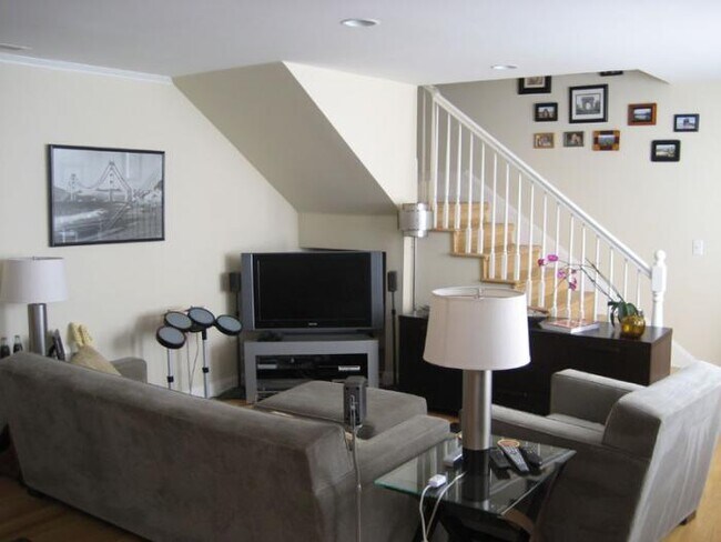 Foto del edificio - 3 bedroom in San Francisco CA 94114