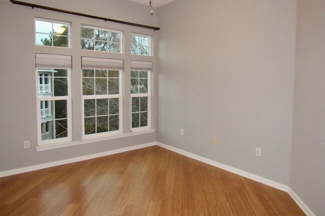 Building Photo - 1635 Telfair Way