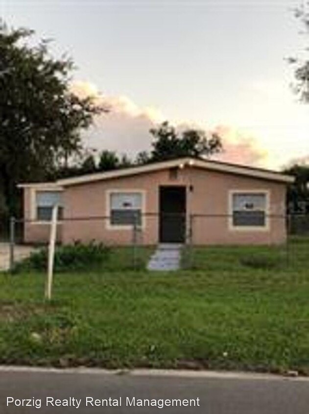 Primary Photo - 3 br, 1 bath House - 123 Academy Avenue
