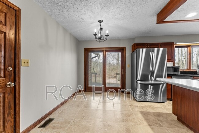 Foto del edificio - 8820 W 46th St