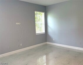 Building Photo - 9561 Blue Stone Cir