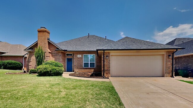 Foto del edificio - 3 Bedroom Home in Edmond