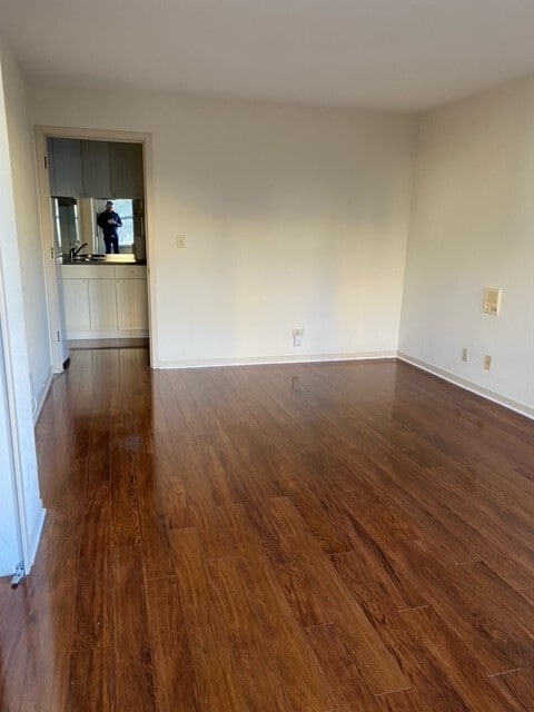 LIVING ROOM - 630 Carolina St
