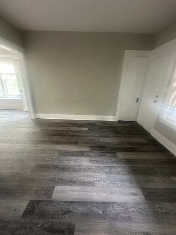 Foto del edificio - 3525 E 133rd St