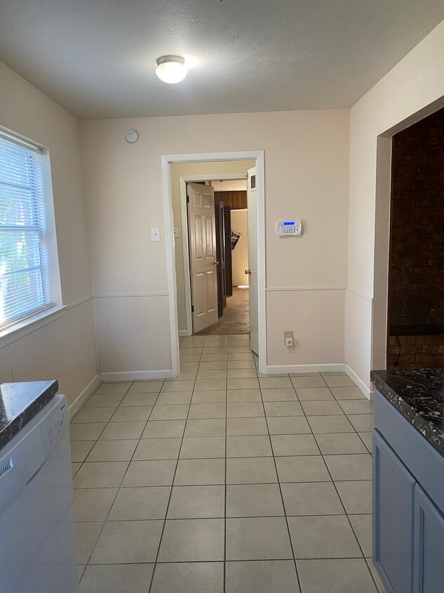 Photo - 4306 Jenny Ln (Garland, TX)