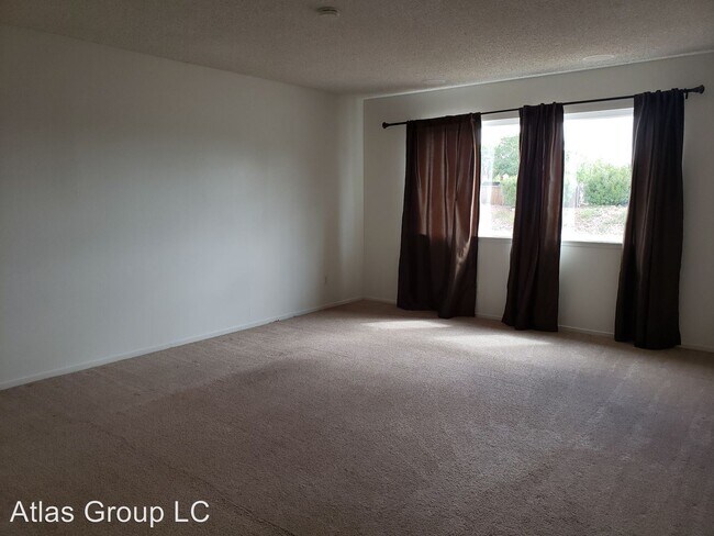 Building Photo - 3 br, 2 bath House - 612 Mercury Ave