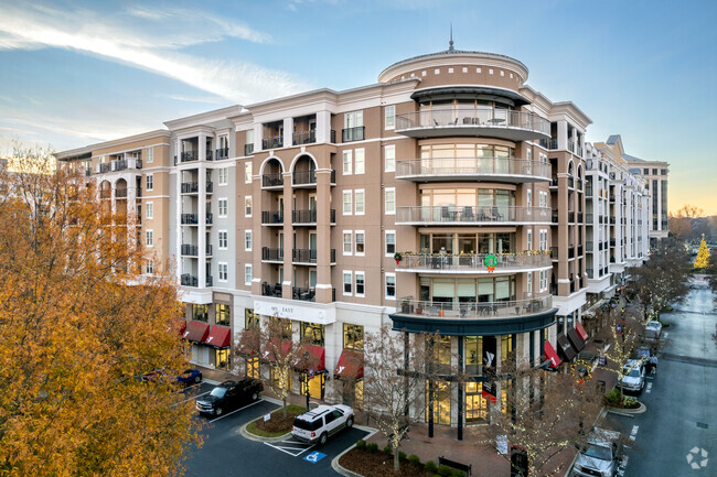 Building Photo - Piedmont Row East - Bldg E