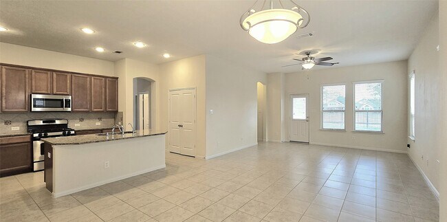 Foto del edificio - 12846 Northpointe Bend Dr