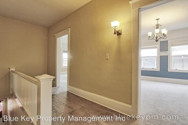 Foto del edificio - 2 br, 1 bath House - 534 SE 15th  Avenue