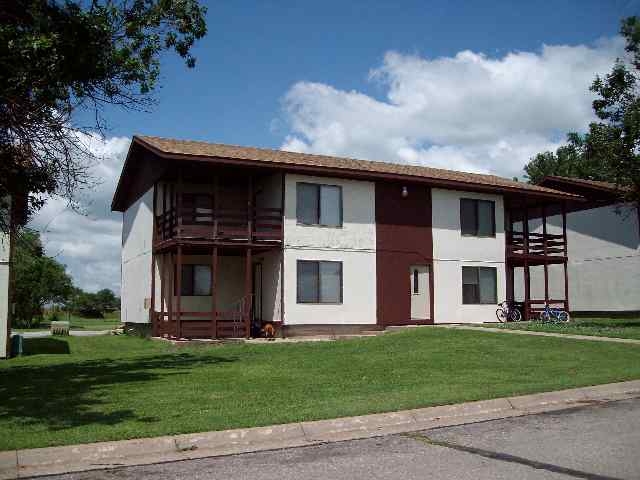 Primary Photo - Broadview Court Apartment Homes