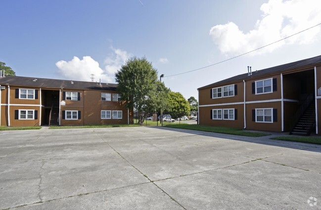 Foto del edificio - St James Apartments on Preston Place