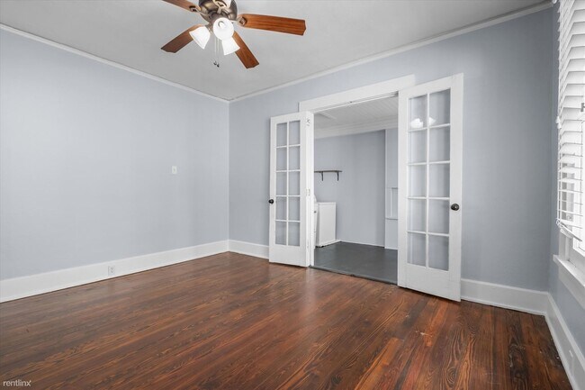 Foto del edificio - 2 br, 1 bath Triplex - 23 South Street A