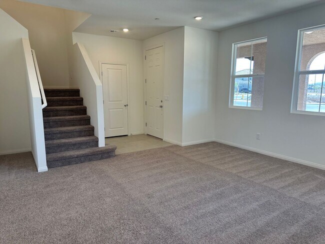 Foto del edificio - New in Henderson!!