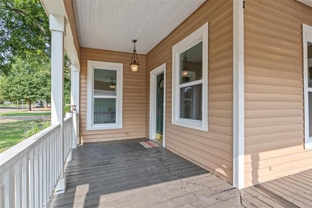 Building Photo - 1123 W Gandy St