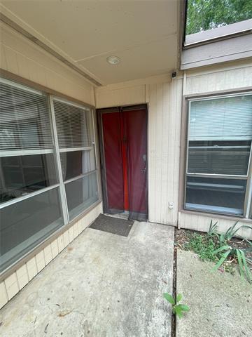 Building Photo - 3121 Park Ln