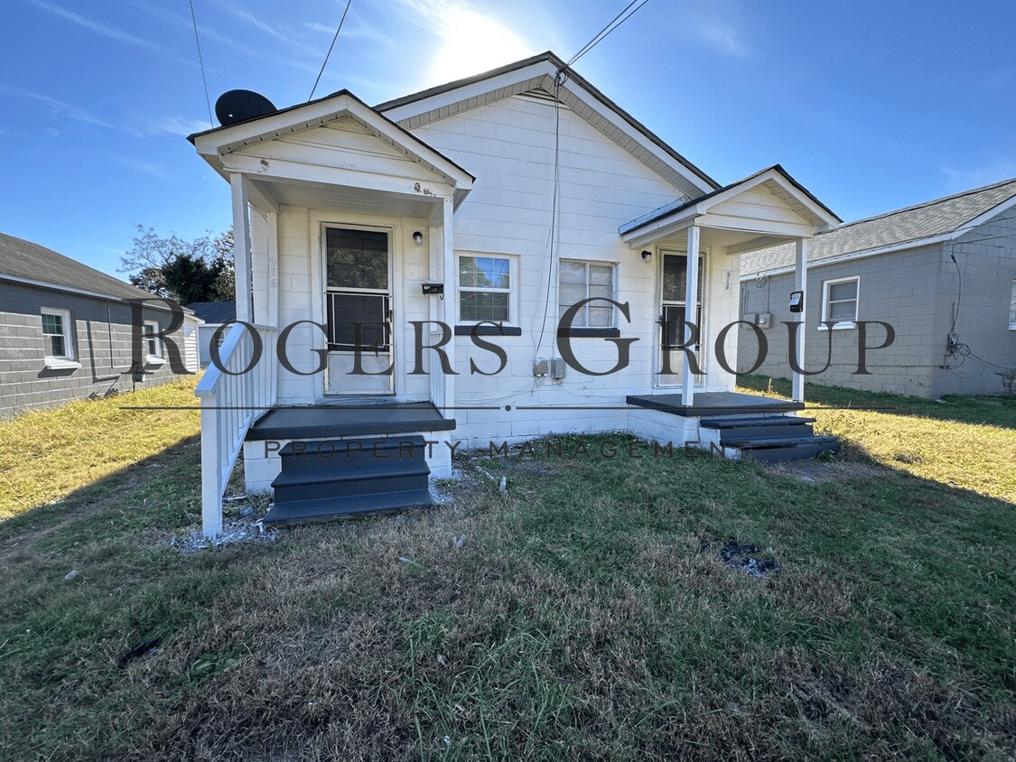 Foto principal - #450 - 914-916 Water St Duplex