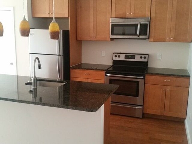Primary Photo - Gorgeous 1BR/1.5BA Fishtown Apartment Avai...