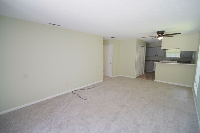 Photo - 2304 Hartsfield Court Apt. B