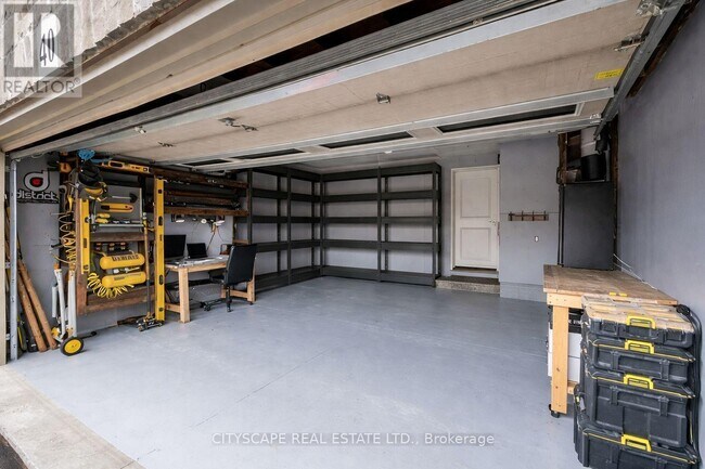 Building Photo - 40 Blue Ribbon Way