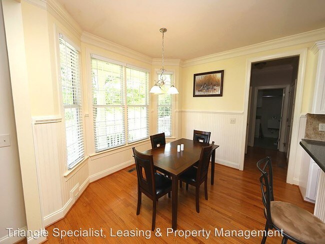 Building Photo - 4740 Sandy Bay Cir