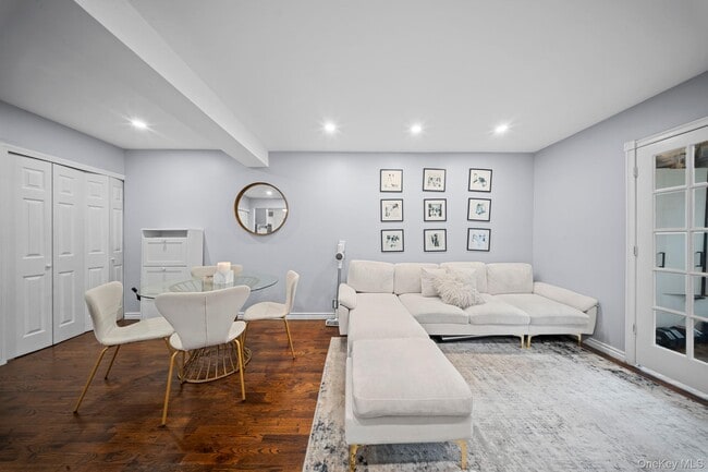 Foto del edificio - 58-03 Calloway St