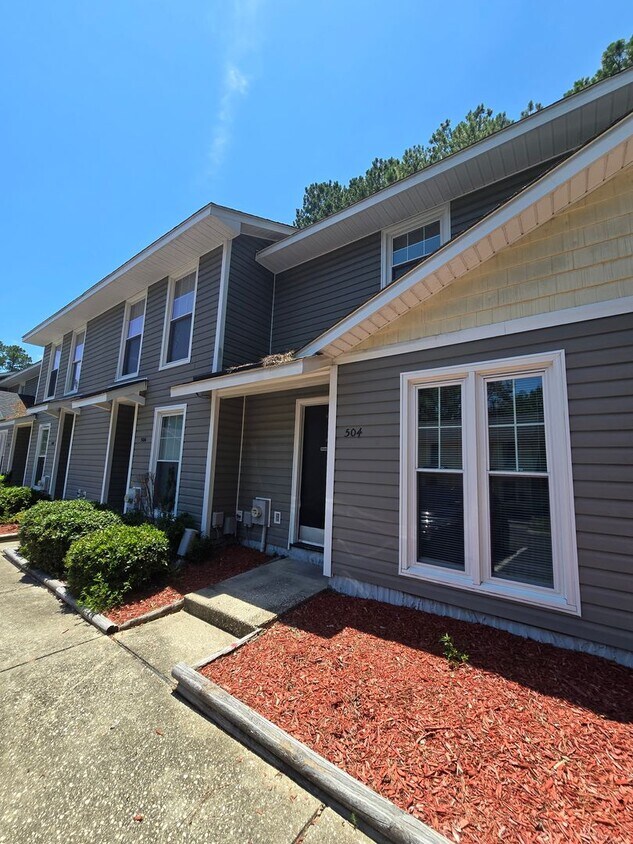Foto principal - 504 Mill Cove