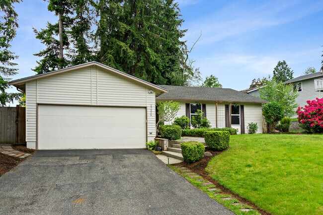 Photo - 17215 NE 16th Pl House