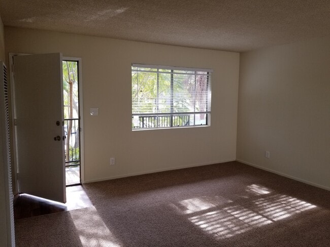 Building Photo - 17226 Grevillea Ave