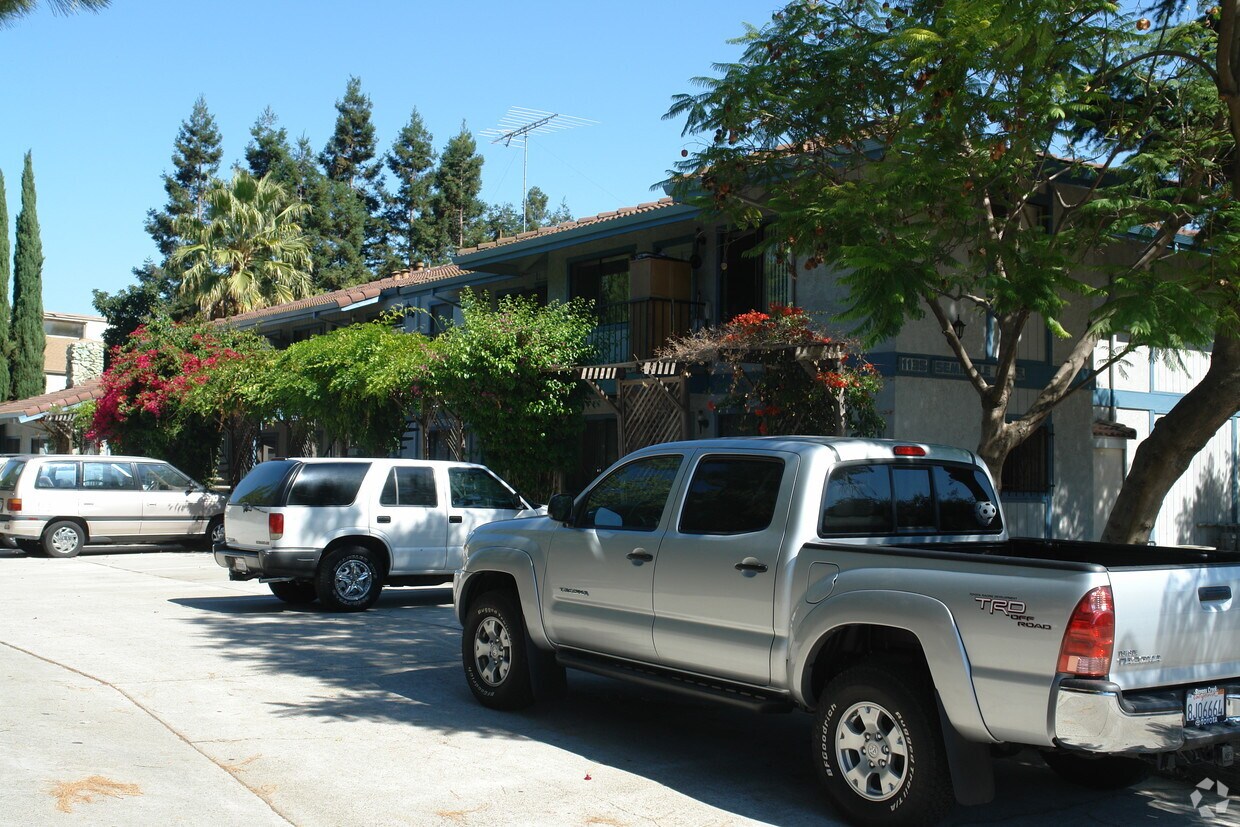 Foto principal - 1135 Luchessi