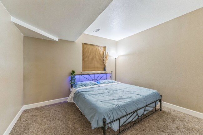 Foto del edificio - 5153 Chicory Cir