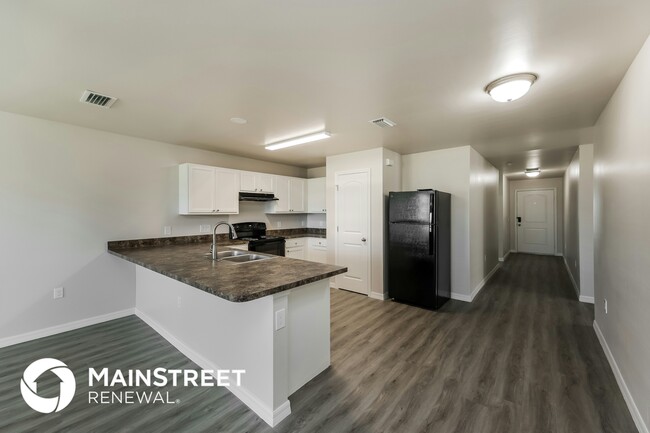 Foto del edificio - 2824 NW 21st Pl
