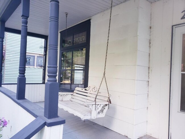 Foto del edificio - 2644 Emerson Avenue S
