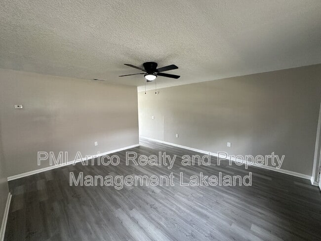 Building Photo - 457 Beech Ave