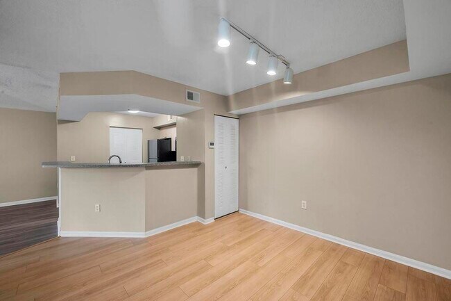 Building Photo - 3714 NW Mediterranean Ln