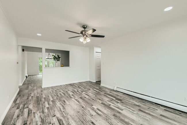 Foto del edificio - 5745 Circle Dr