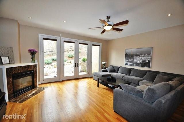 Building Photo - 2 br, 2 bath  - 752 Delta Ave # 11