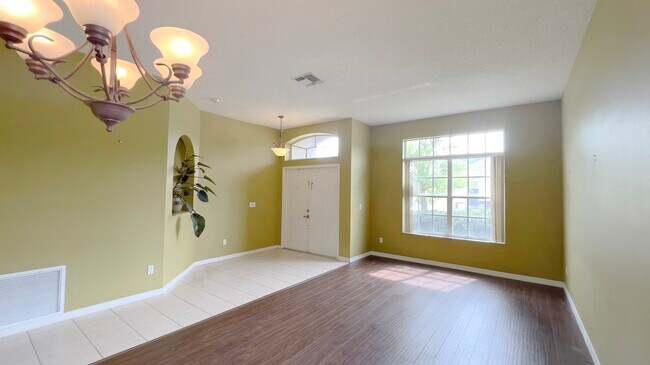 Foto del edificio - 3479 Foxcroft Cir